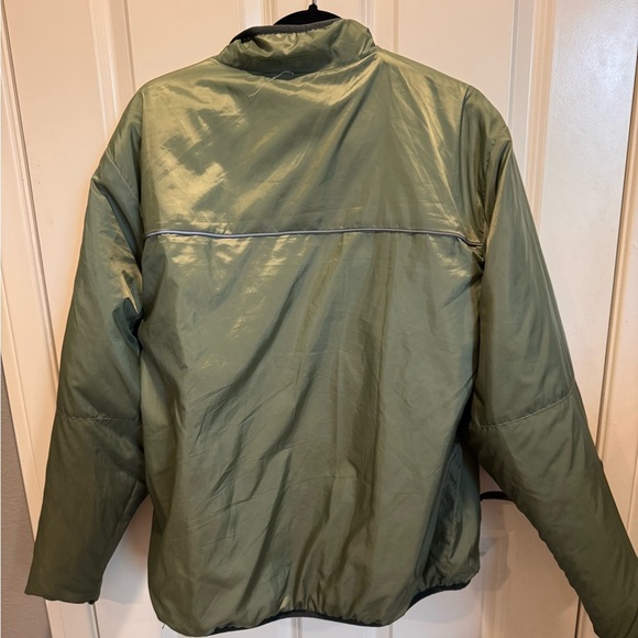 Fabletics Men's Quilted Jacket - Green - Picture 5 of 5